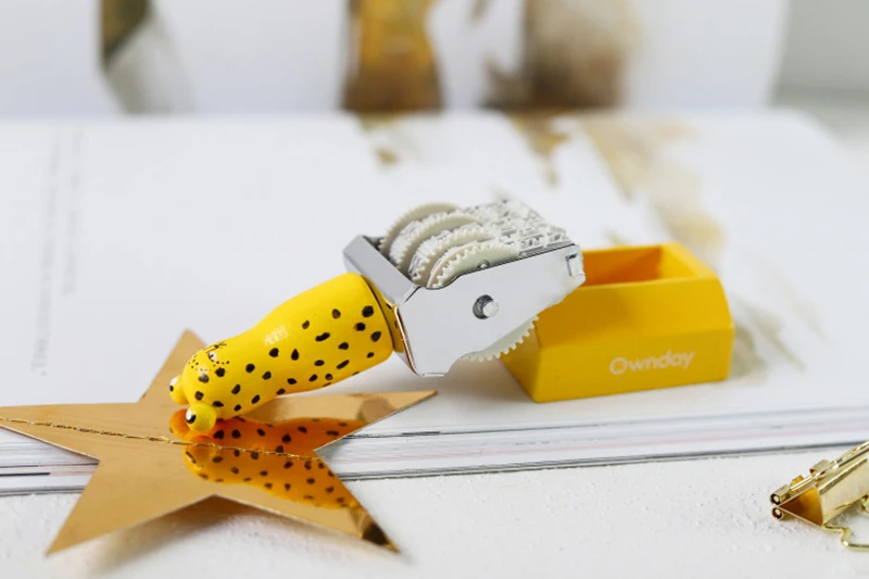 Животное деревянная ручка DIY штамп даты для DIY Скрапбукинг Ремесло Декор прокатки колеса винтажные школьные канцелярские принадлежности 4 цвета