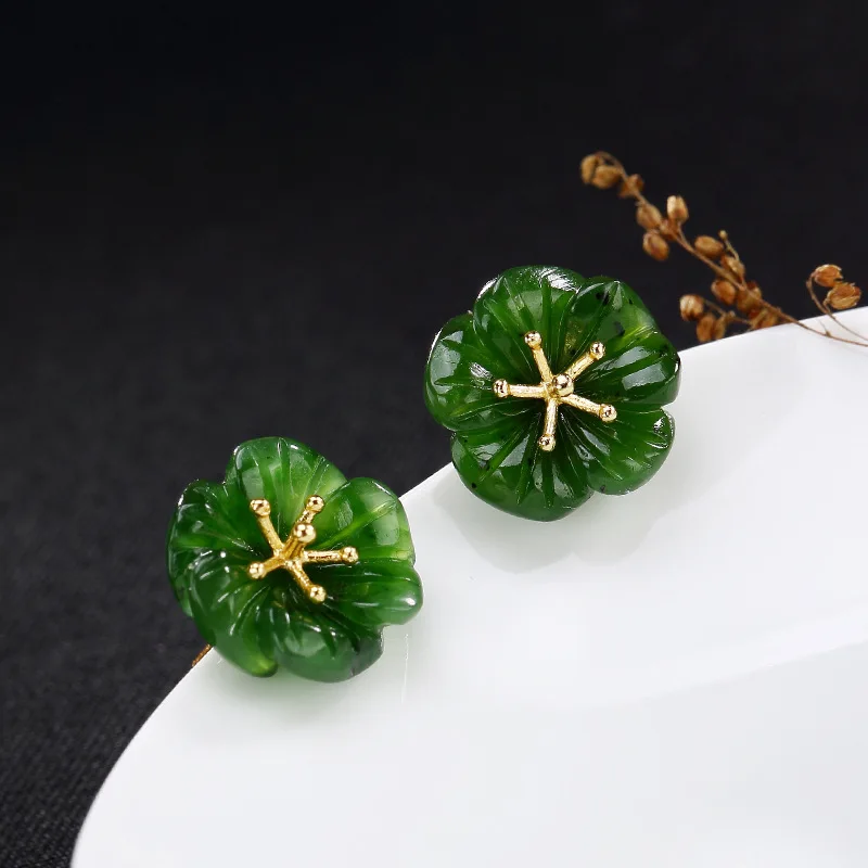 

Женские серьги-гвоздики из серебра 925 пробы