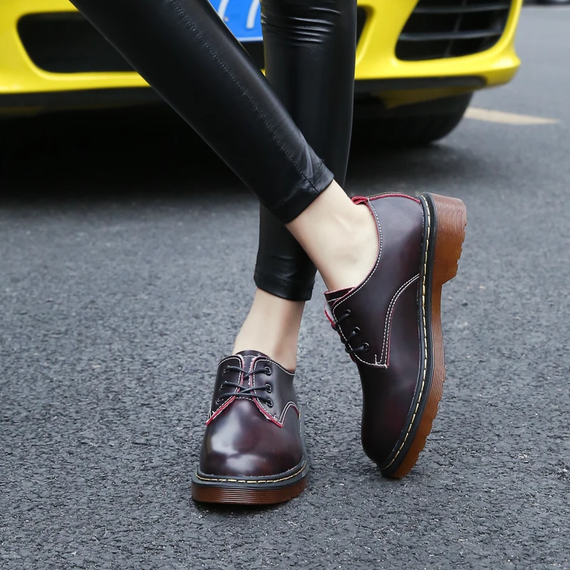 Женская обувь в стиле дерби с круглым носком туфли из хлопкового плюша на широком