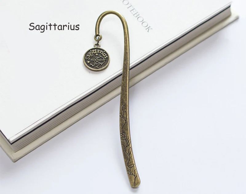 Sagittarius EZONE 1 шт. Китайский стильный металлический Закладка для книги заколка для волос, Форма с двенадцать созвездий подвеска "Книга" знак школы офисные канцелярские принадлежности - Цвет: Sagittarius
