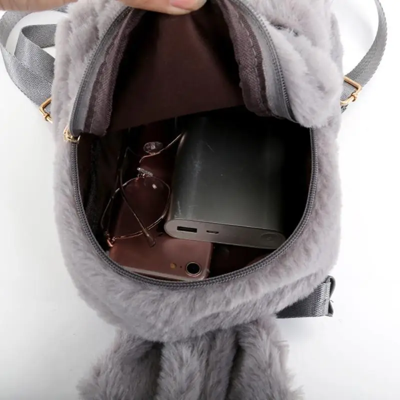 Милый искусственный меховой рюкзак с заячьими ушками зимний мягкий женский мини