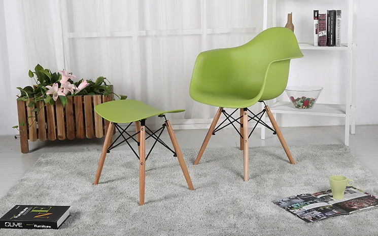 Минималистический современный дизайн Пластик и деревянистый обеденный стул