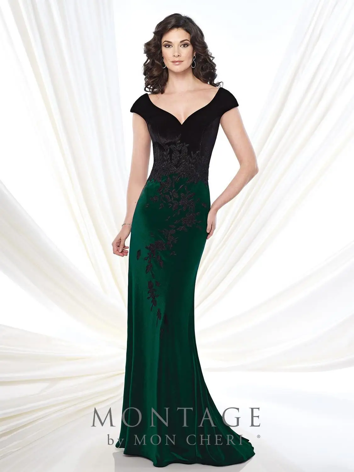 2016 Velvet Sheath Cap sleeves Mother of the Bridal Dreses V-neck with Lace appliques bodice and V-back 215923 Mother's Dresses | Свадьбы