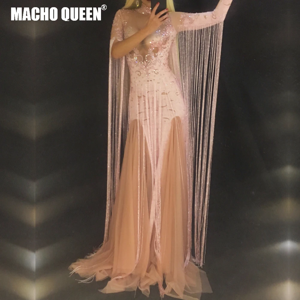 Длинное платье с бахромой и кисточками женское модельное для дня рождения