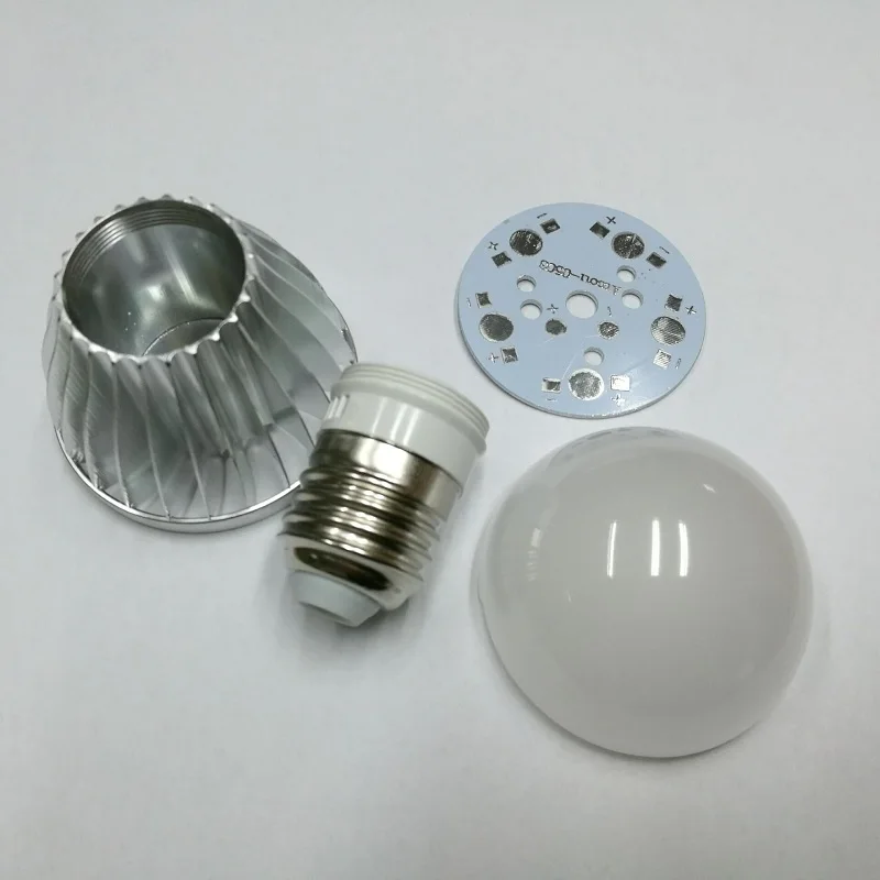 Набор для самостоятельной сборки светодиодных лампочек E27 5 Вт чехол без