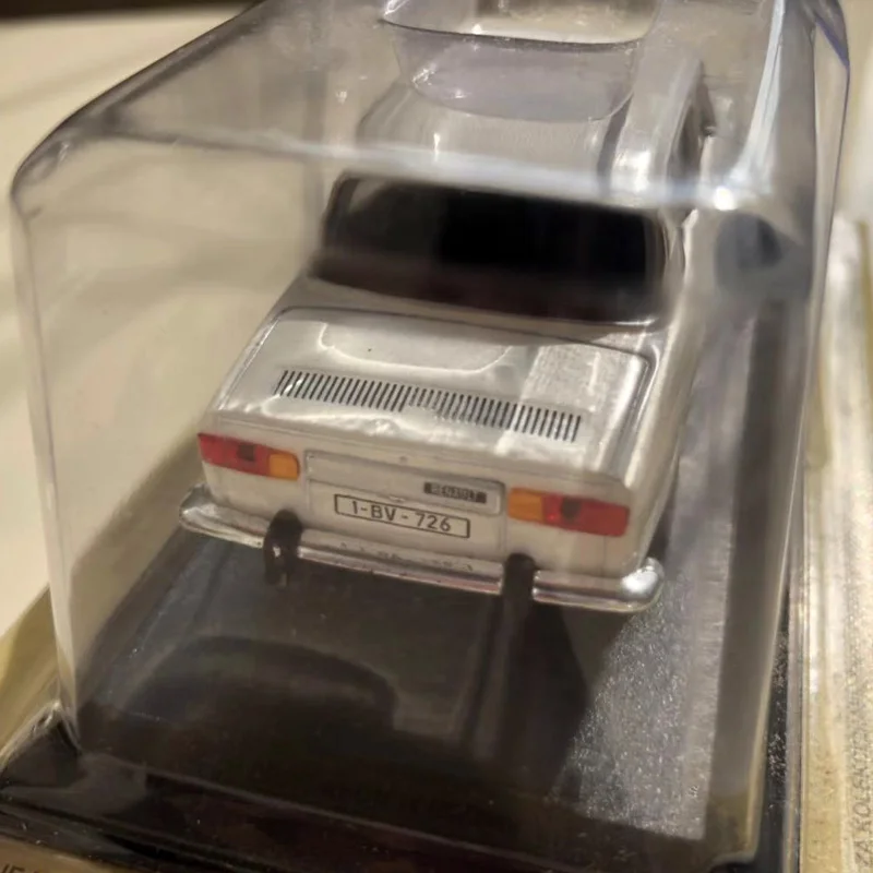 IXO 1/43 Масштаб Модель автомобиля игрушки Франция RENAULT 10 MAJOR литой металл модель