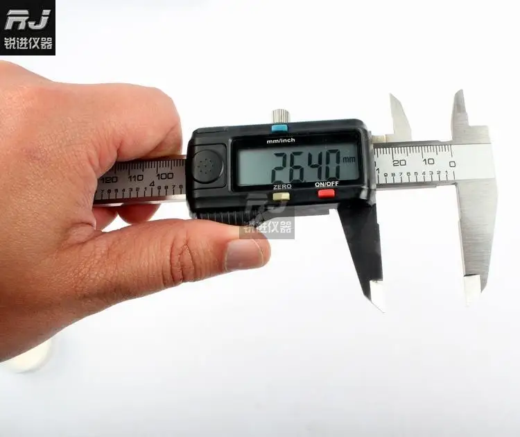 

(left caliper) southpaws electronic caliper digital 0-150MM /