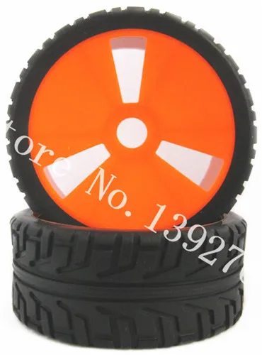 2 пары автомобильных резиновых шин с дистанционным управлением и обода колес