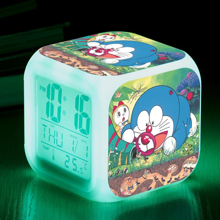 see chart Doraemon мультфильм игрушки прикроватный детский будильник светодиодный Изменение цвета цифровые часы Настольный будильник свет светящийся электронный Reveil - Цвет: see chart