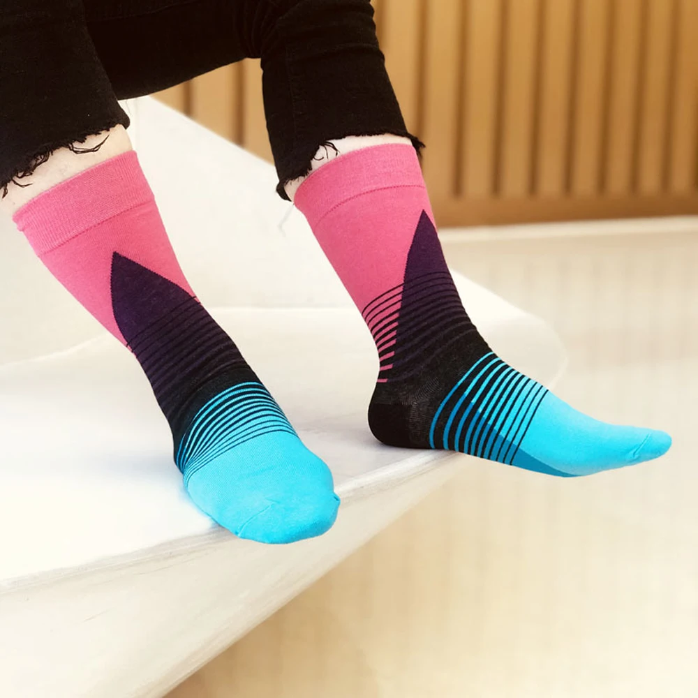 

MEI LEI YA 2 Pairs/Bag New Hot Summer Harajuku Style Men's Socks Personality Middle Tube Socks Large Size Men's Socks