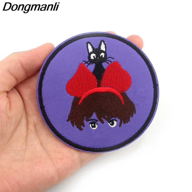 

P3895 Dongmanli Japanese anime Embroidered Patches Anime Sew Iron on Applique Badge for Clothes T-shirt backpack