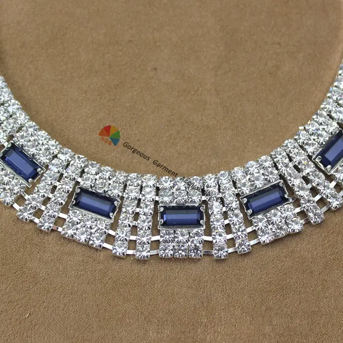 Цепочка 1 ярд темно синяя Монтана с чешским хрусталем золотая серебряная основа