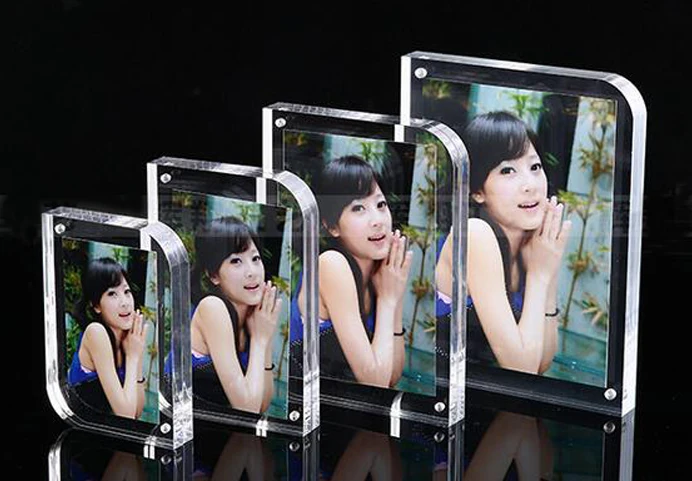 

Free standing Double Sided Seethrough Acrylic Magnetic Photo Picture Frame Transparent Crystal frame with Fillet and right angle