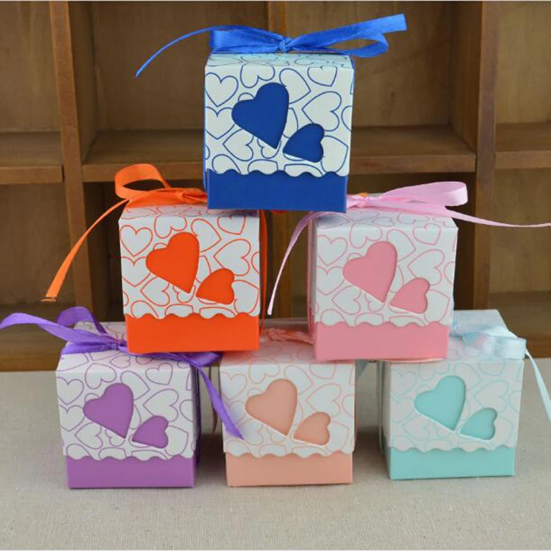 

10pcs Laser Cut Love Heart Gift Candy Boxes Wedding Party Favor Gifts Bags With Ribbon Wedding Event Birthday Party Decorations