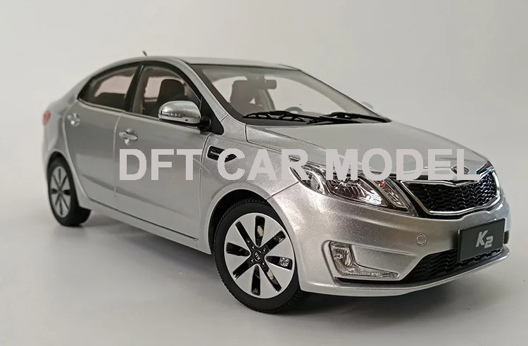 Литые под давлением колеса из 1:18 сплава K2 модель автомобиля Детские игрушечные машинки оригинальные авторизованные Аутентичные детские игрушки