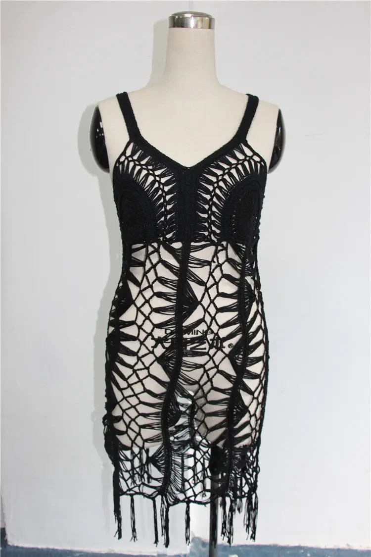 Женское летнее платье 2017 сексуальное открытое женское пляжное с кисточками