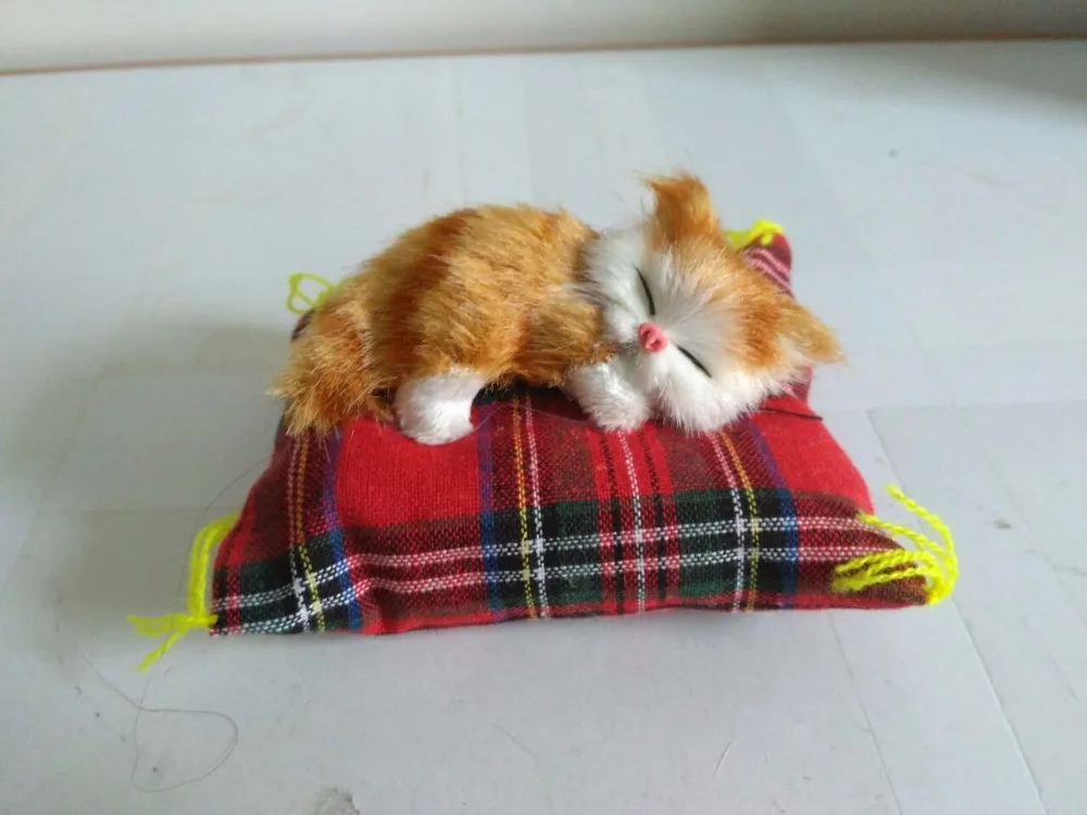 

simulation cat model plastic&furs yellow cat with mat 10x9x5cm handicraft prop home decoration gift p0168