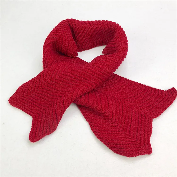 red scarf Детская шапка с большим помпоном для малышей; зимняя теплая шапка с помпоном из лисьего меха; вязаная Лоскутная шапка с кисточками и ушками; Шапка-бини с помпоном - Цвет: red scarf
