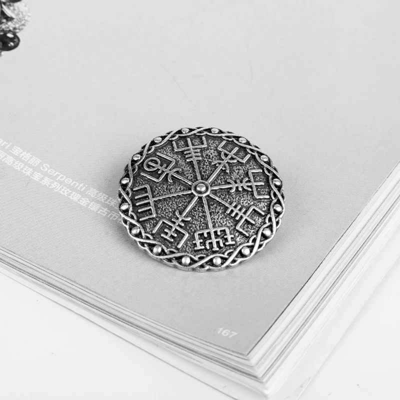 Руны викингов рунические Pin Старший ФУТАРК значок нарядные Волшебные скандинавской брошь в виде древней мифологии Asatru ювелирные изделия