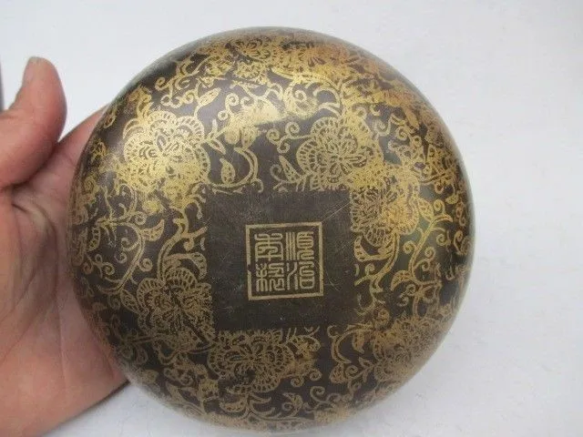 

Chinese ancient old copper pot of warm hands, warm hand kettle
