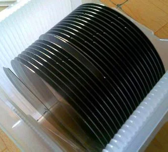 Односторонняя полированная монокристаллическая силиконовая пластина 2