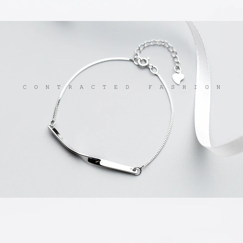 Женский браслет из серебра 925 пробы с геометрическими звеньями | Украшения и