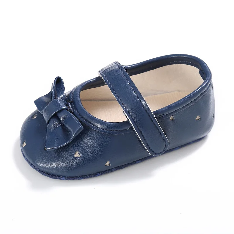 Кожаная обувь для новорожденных девочек детские мокасины мягкая с бантом и