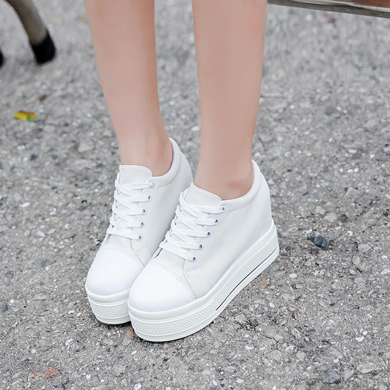 Женские кроссовки на танкетке Fujin повседневные дышащие платформе со скрытым