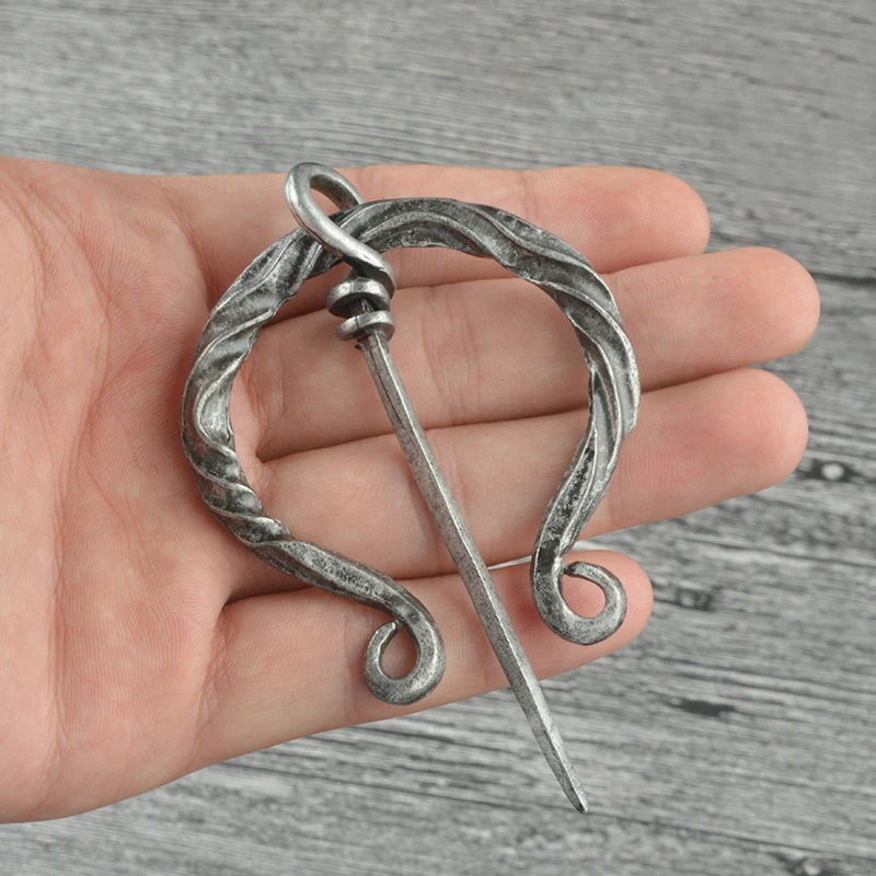Норвежский викинг брошь Penannular значок на булавке Куртка с отворотом шарфы плащ Pin