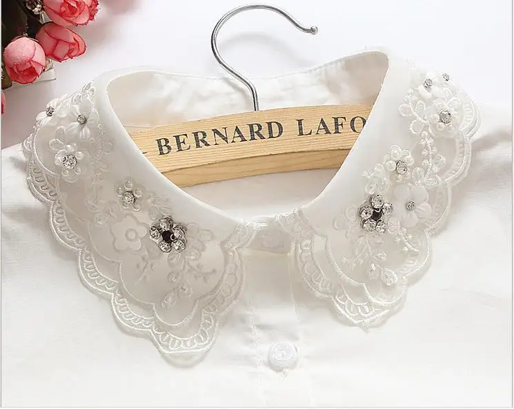 

Korean White Nail Pearl Water Drill Ladies Decorative women Shirt Fake Collar in Autumn and Winter