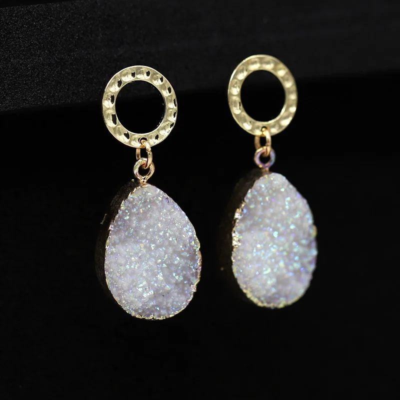 Серьги для женщин и девушек модные резиновые треугольные серьги в форме капли