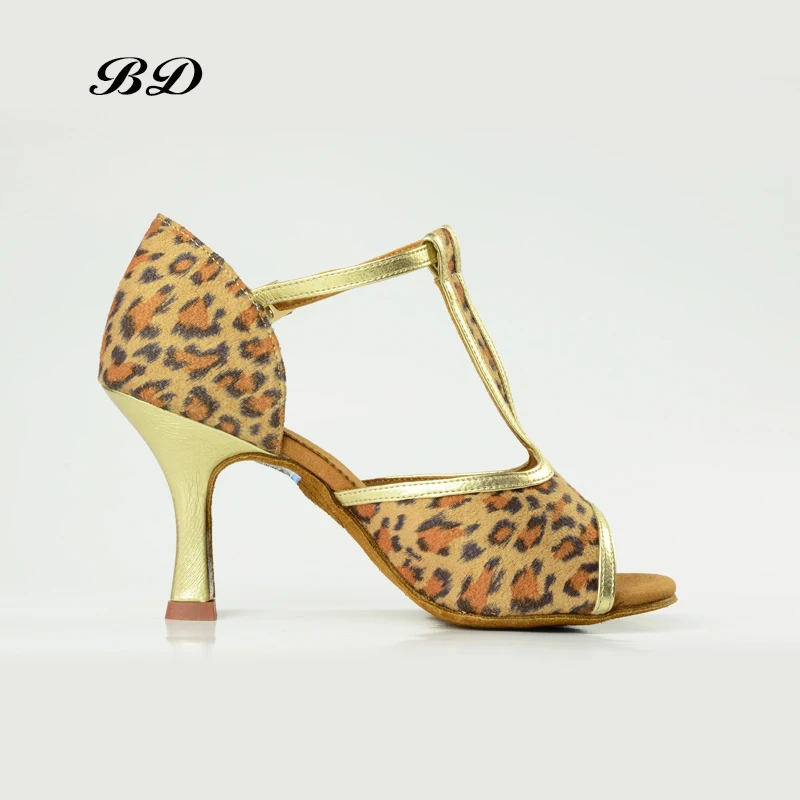 BD 2366 Dance Shoes Ballroom Women Latin shoes Dancing WOMAN Shoe FREE BAGS AND Heel Protection Cover Leopard Satin Sneakers HOT | Спорт и