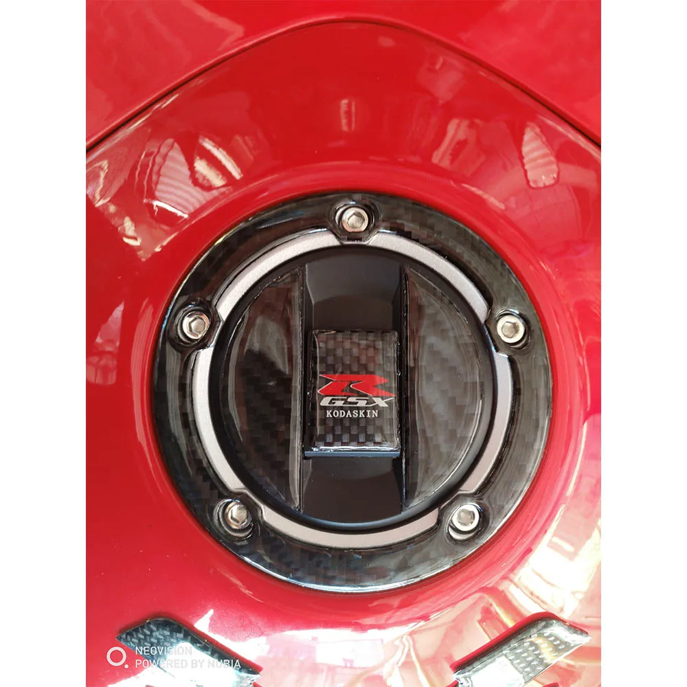 

3D Real Carbon Gas Cap Tank Pad Filler Cover for GSXR 600 750 1000 gsxr600 GSXR750 GSXR1000 K1-K9 L1 DL650 DL1000 B-KING1300