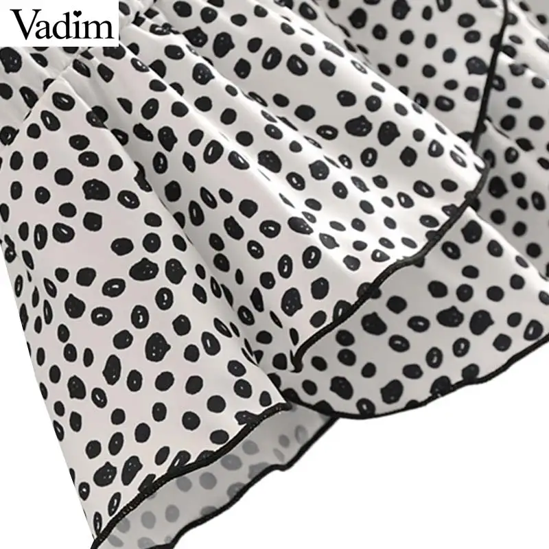 Женское элегантное платье vadim с рюшами и узором в горошек мини-платье v-образным