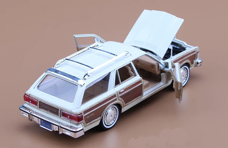 1:24 моделирование винтаж ретро Chrysler Lebanon классика модель автомобиля локатор литой