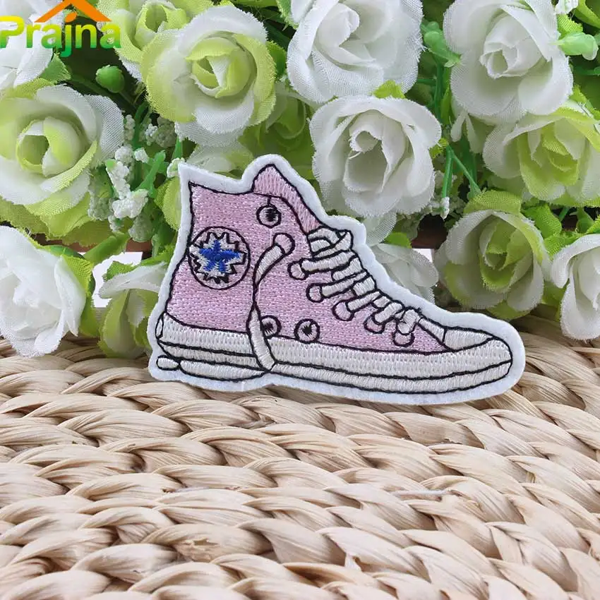 Новое поступление недорогие вышитые Мультяшные нашивки для детской одежды