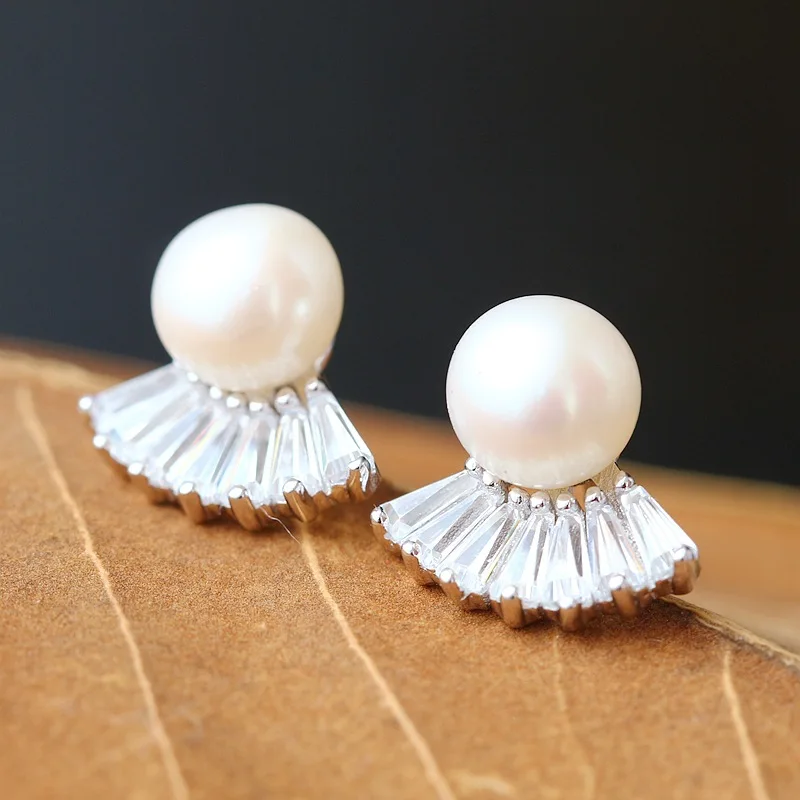 

New Large Stock White Gold Korean Micro-inlaid Zircon Pearl Stud Earrings Party Wedding Fashion Jewelry For Women Wholesale
