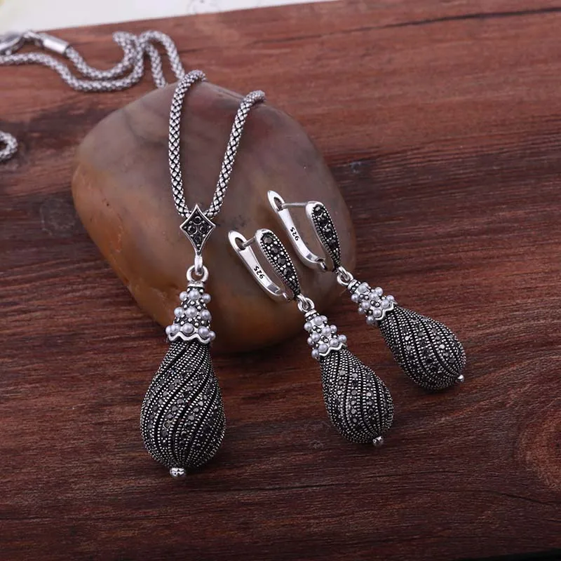 Винтажный набор ювелирных изделий Feelgood серебристого цвета полностью черные