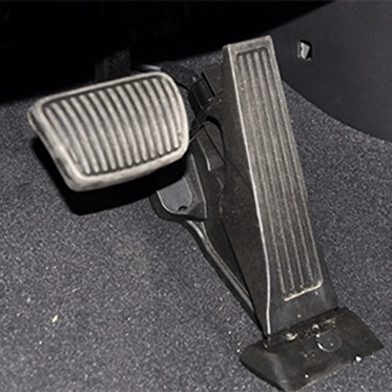 

2pcs Aluminium Non Slip Foot Rest Fuel Gas Brake Pedal Cover For Kia K3 2013-2016 AT