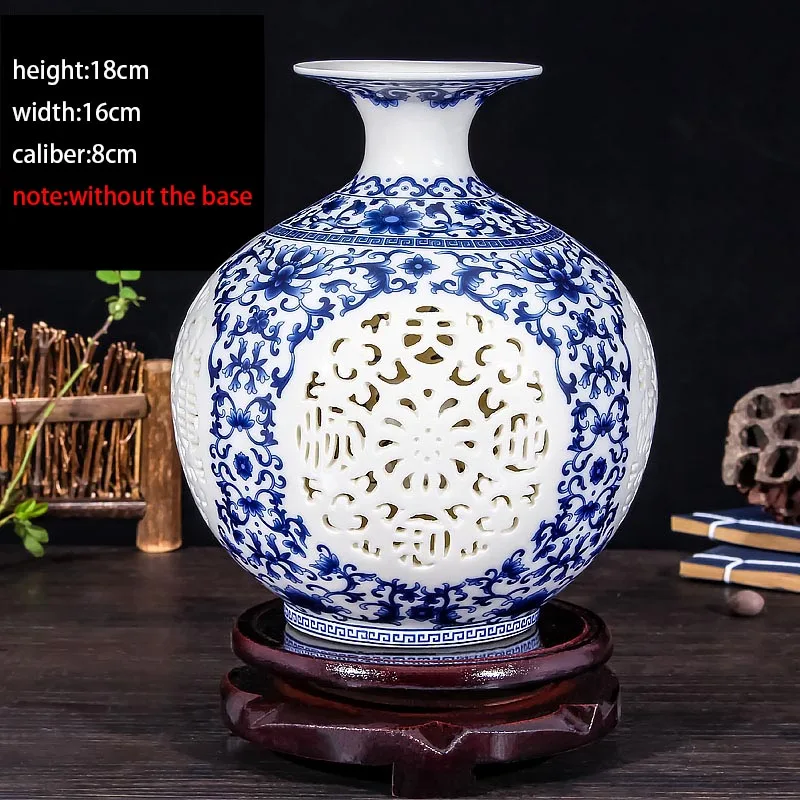 Jingdezhen Blue and White Porcelain Table Vase Hollow Flower Vases / Living Room Wine Cooler Decor Crafts Souvenir Collection | Дом и сад