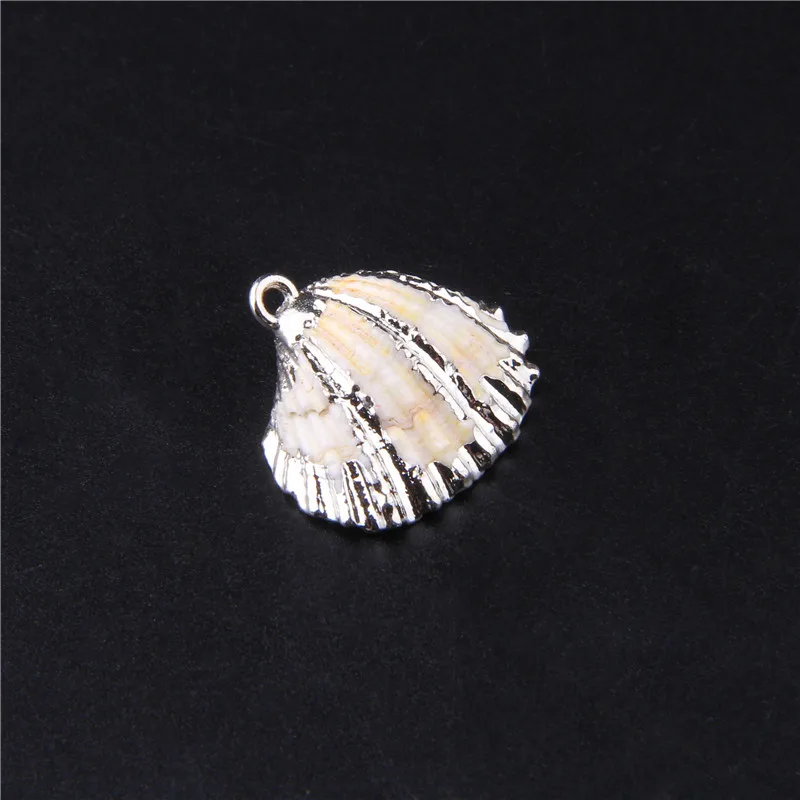 

23.1mm*18.2mm 3pcs Sliver Plated Sea Shell For Jewelry DIY Handmade Home Decor Natural Shell Craft PendantAccessories Ornaments