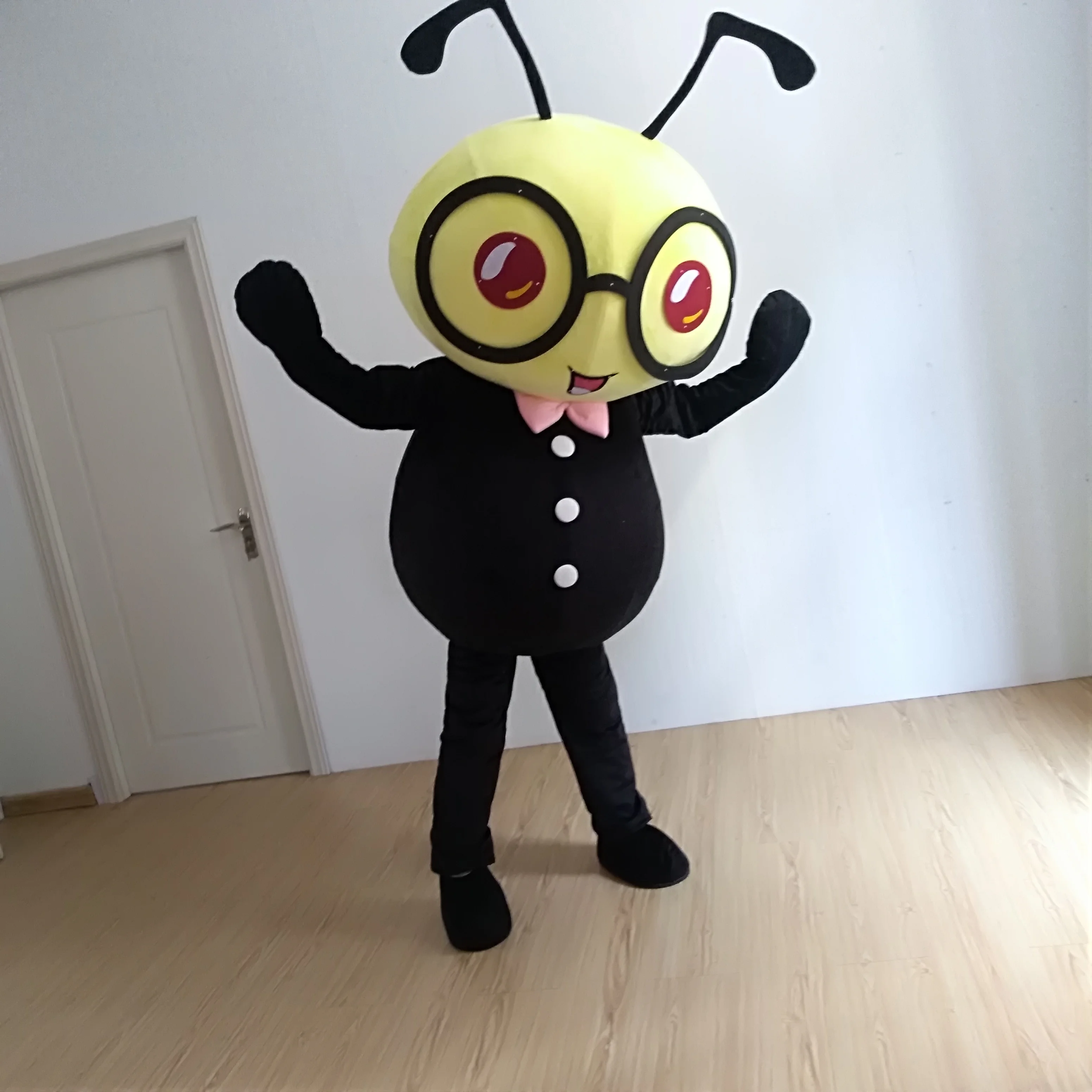Костюм талисман с героями мультфильма Майя пчела|Костюмы аниме| |