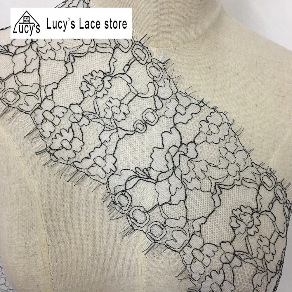 

Off white with black New pattern wedding lace trimming 6 meter wholesale price available! 14CM width 2 Pieces/lot