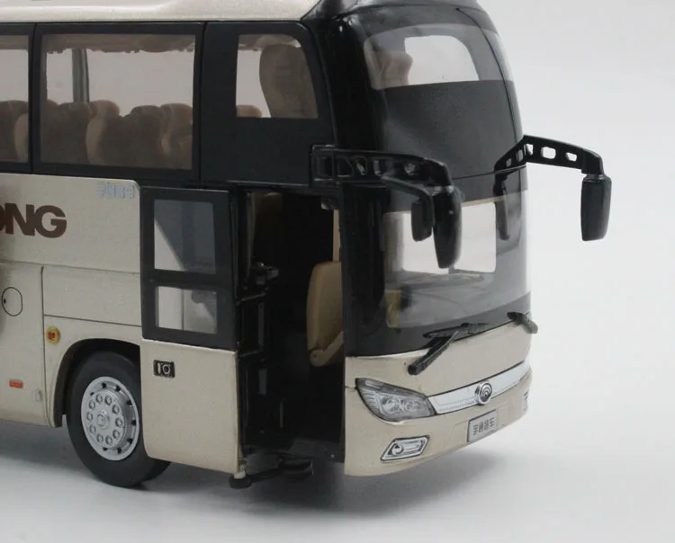 Модель из коллекционного сплава Подарочные весы 1:42 Yutong ZK6118HQY8Y двухэтажные