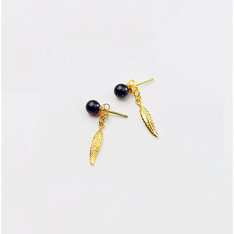 Женские серьги-подвески INZATT Boho с золотым пером и черным жемчугом модные