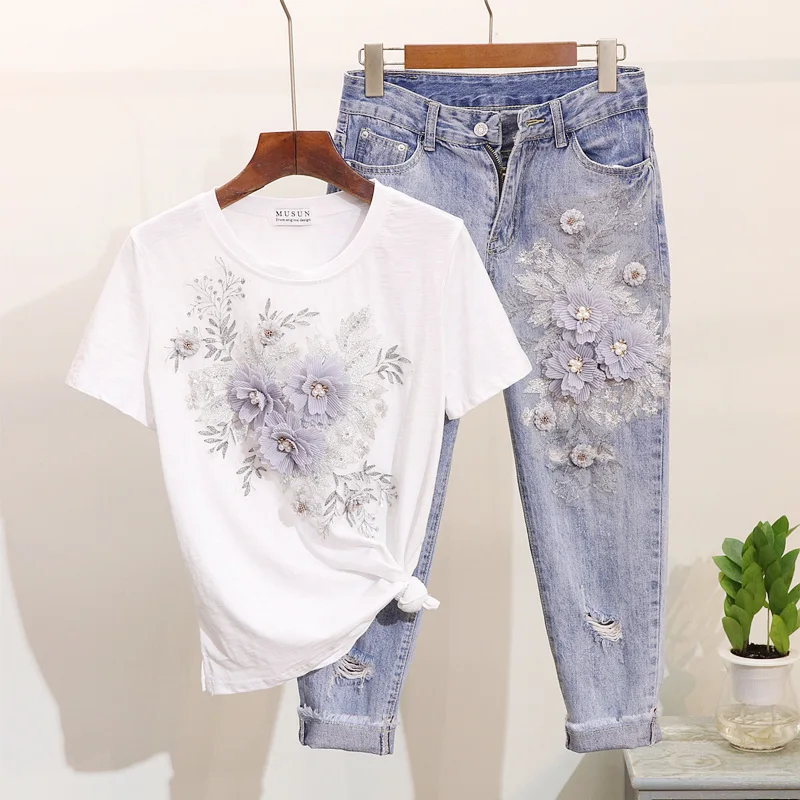 

Amolapha Women Sequined Beaded 3D Flower Cotton T-shirt +Calf-length Jeans Clothing Sets Summer Mid Calf Jean Suits