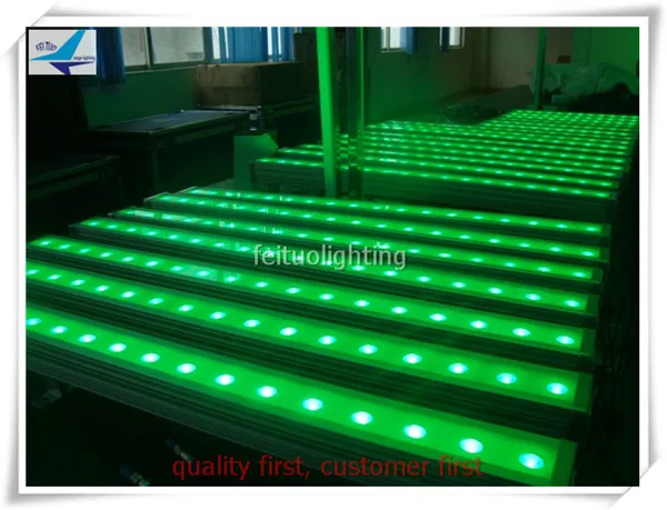 Уличная светодиодная настенная лампа 18x3 Вт RGB Освещение высокой яркости IP65