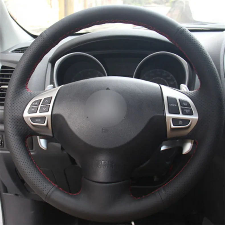 Чехол на руль из искусственной кожи сшитый самостоятельно точно подходит для