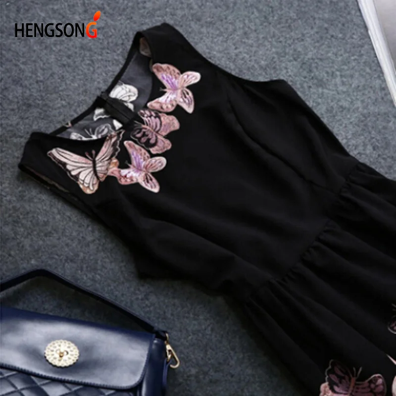 Женское тонкое мини платье летнее без рукавов с принтом бабочки элегантное