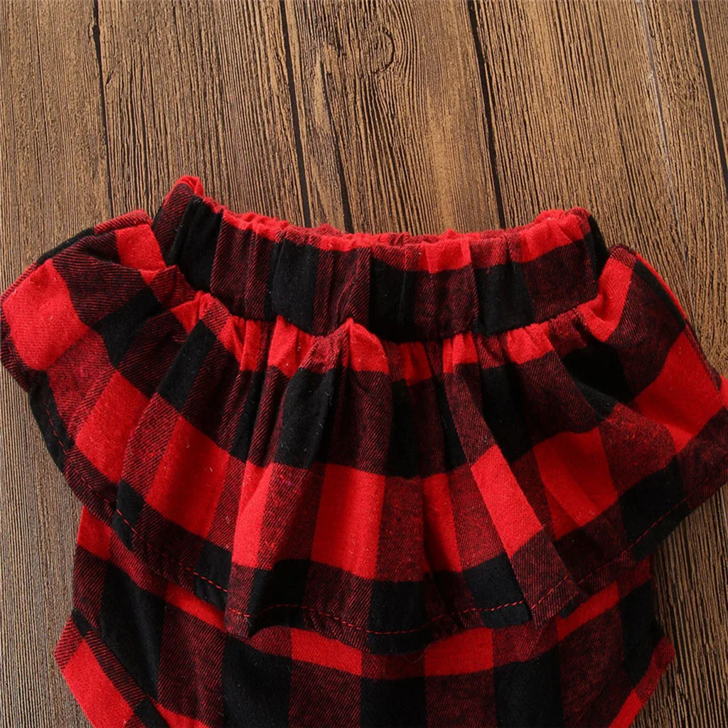 Комплект одежды для новорожденных девочек комбинезон + клетчатые шорты повязка